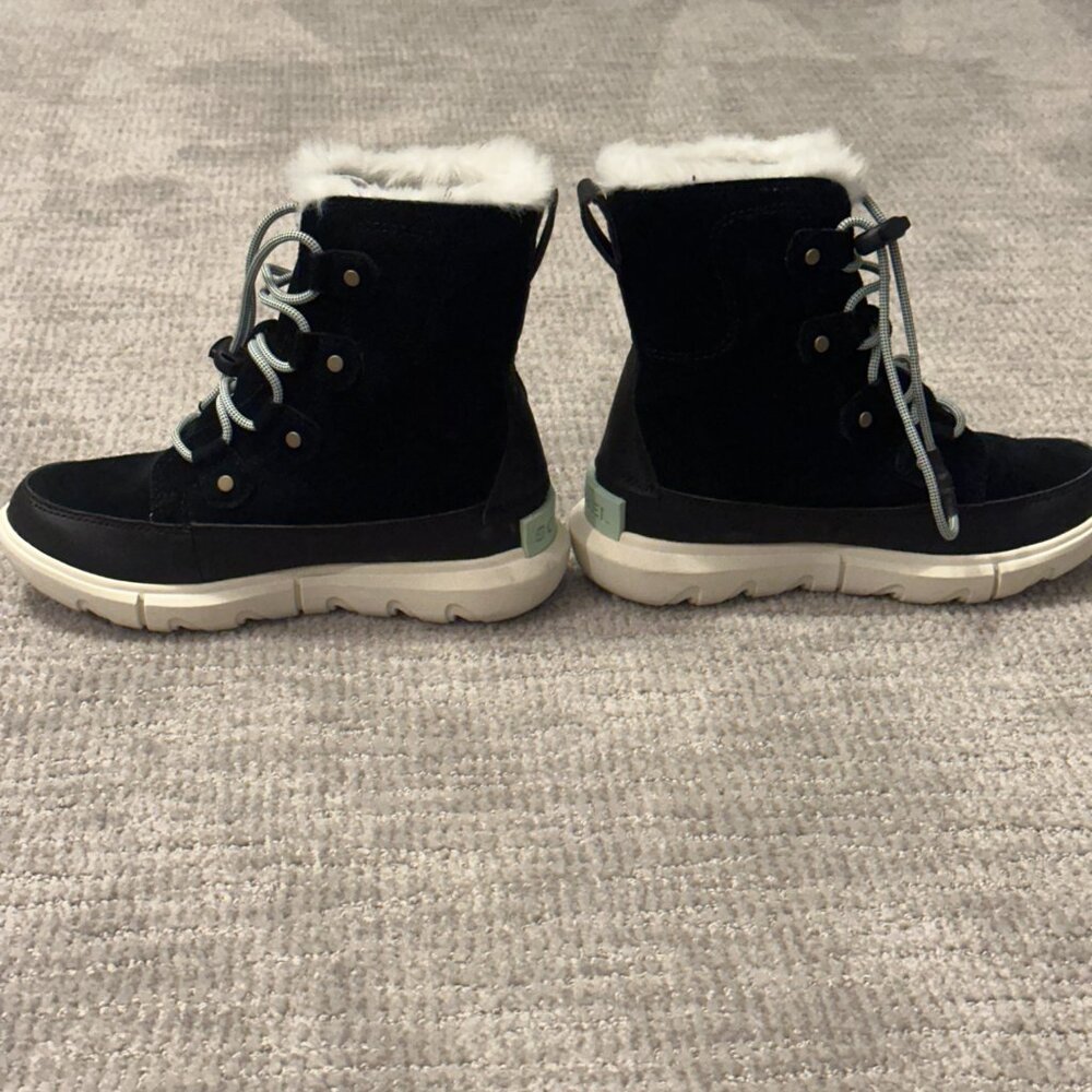 Kids Black Winter Boots - Picture 5 of 6